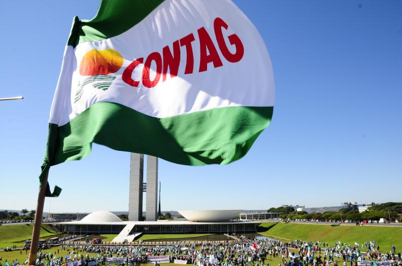 A Confederação Nacional dos Trabalhadores na Agricultura (Contag) está sendo investigada por supostas fraudes em descontos de mensalidades de aposentados do INSS.