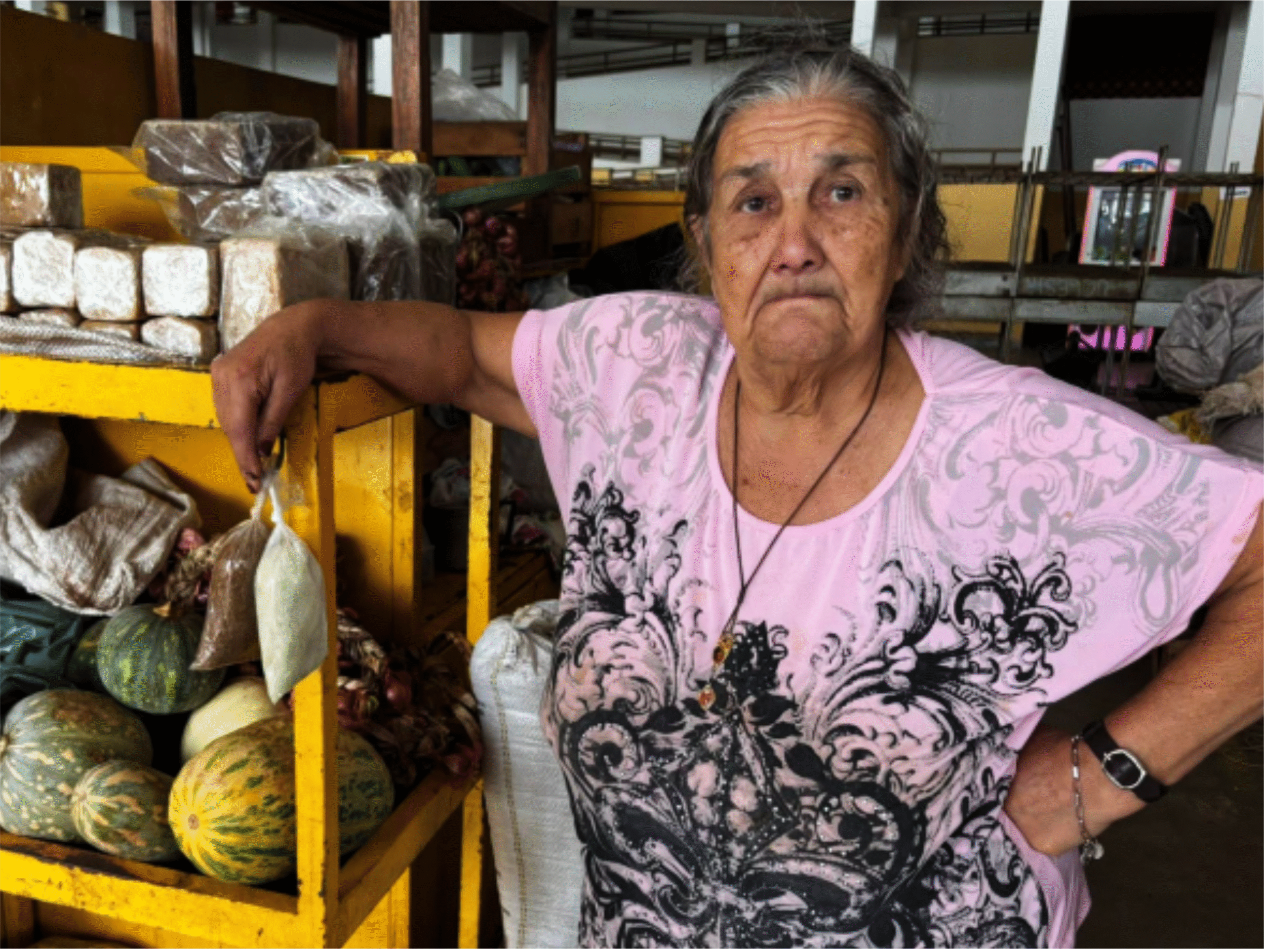 Há mais de meio século, viu o mercado velho ser desmontado e o novo tomar forma. Mas, para ela, o espírito do lugar jamais mudou.