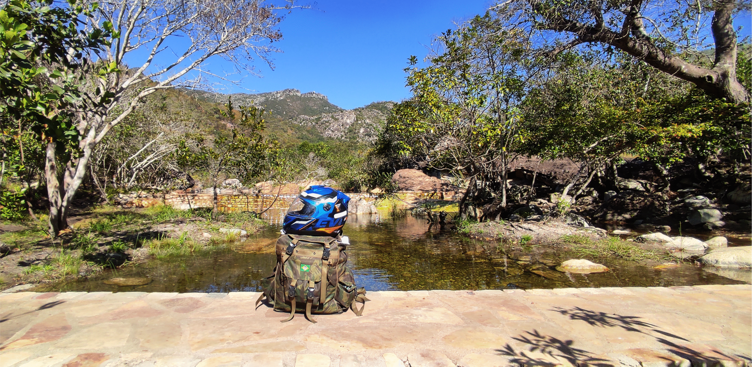 Entre os atrativos que já percorri, destaco a Cachoeira do Talhado, os impressionantes Cânions da Trilha do Talhado, o Poço do Jacaré e o Escorregador, todos localizados na região de Serra Nova. 