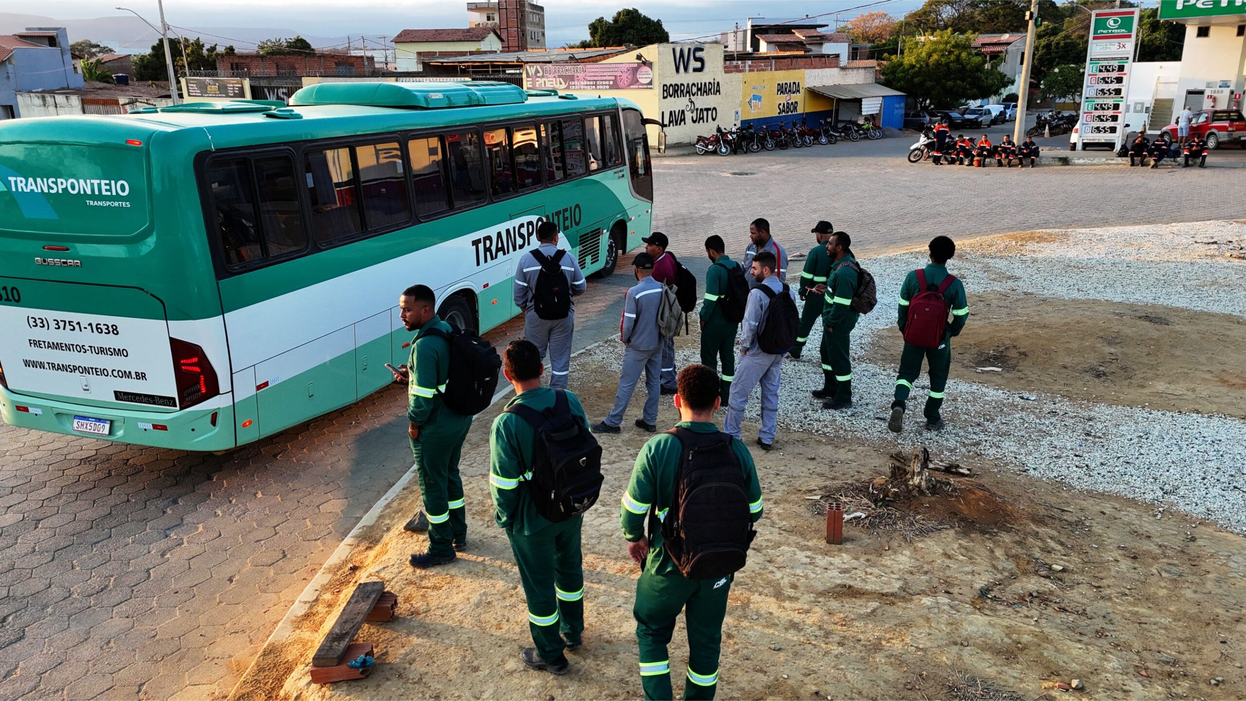 Quem tenta travar esse futuro, escondido atrás de falsas bandeiras de preservação, não defende o meio ambiente — defende apenas a miséria de um povo.