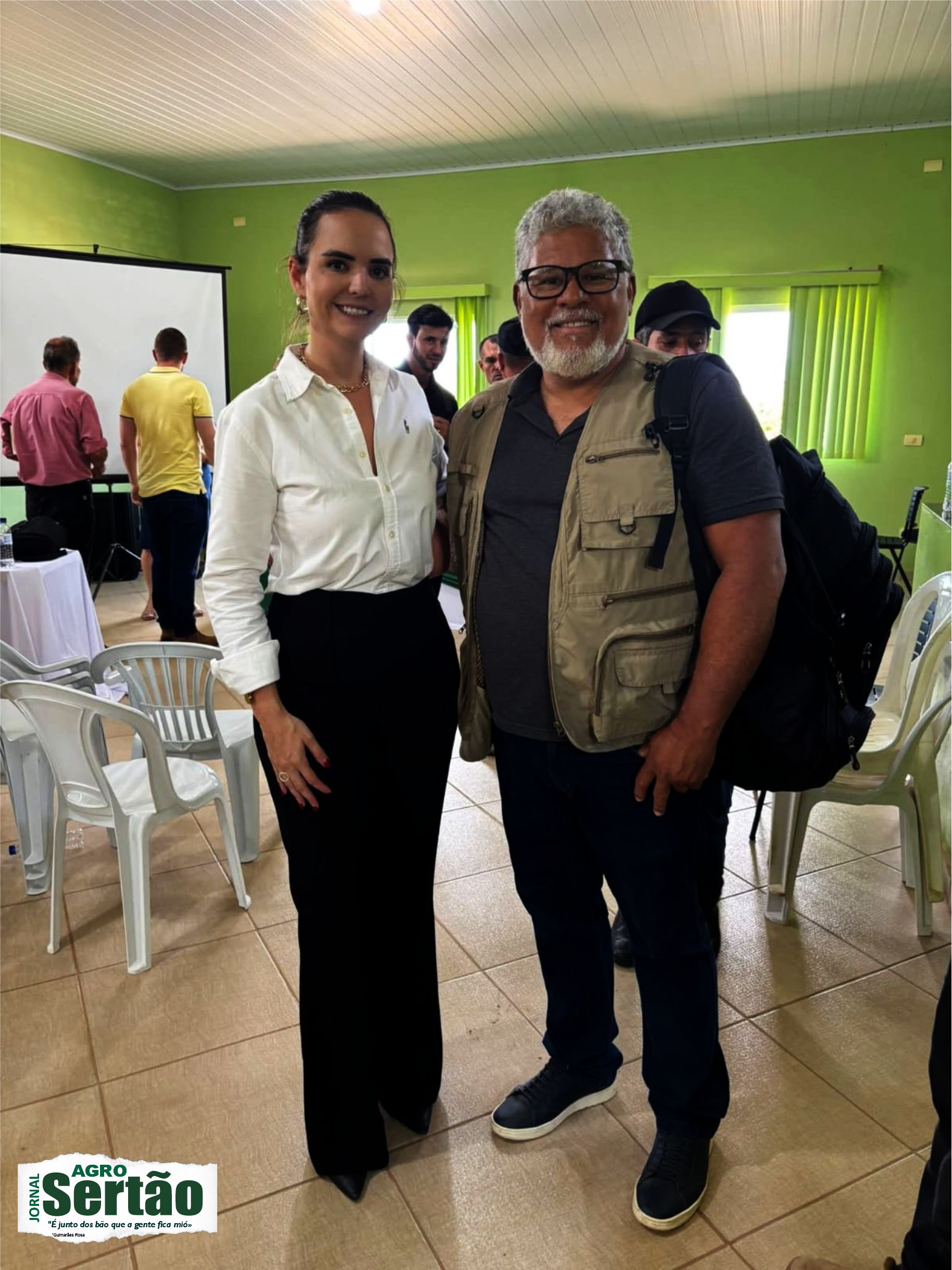 Agora, todas as esperanças estão depositadas na atuação da promotora Larissa Prado, que demonstrou sensibilidade diante do drama vivido pelas famílias e sinalizou interesse em defender o povo simples, que só deseja continuar existindo dignamente no sertão mineiro.