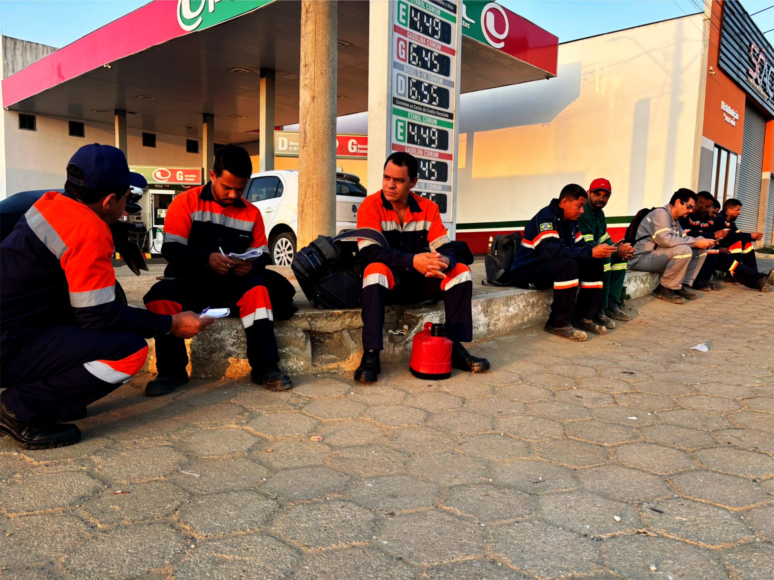 O Vale do Jequitinhonha não precisa de “salvadores” de ocasião. Precisa de diálogo, técnica, fiscalização e desenvolvimento sustentável. O caminho não está em travar o progresso, mas em construir uma mineração responsável que gere oportunidades e preserve os recursos.