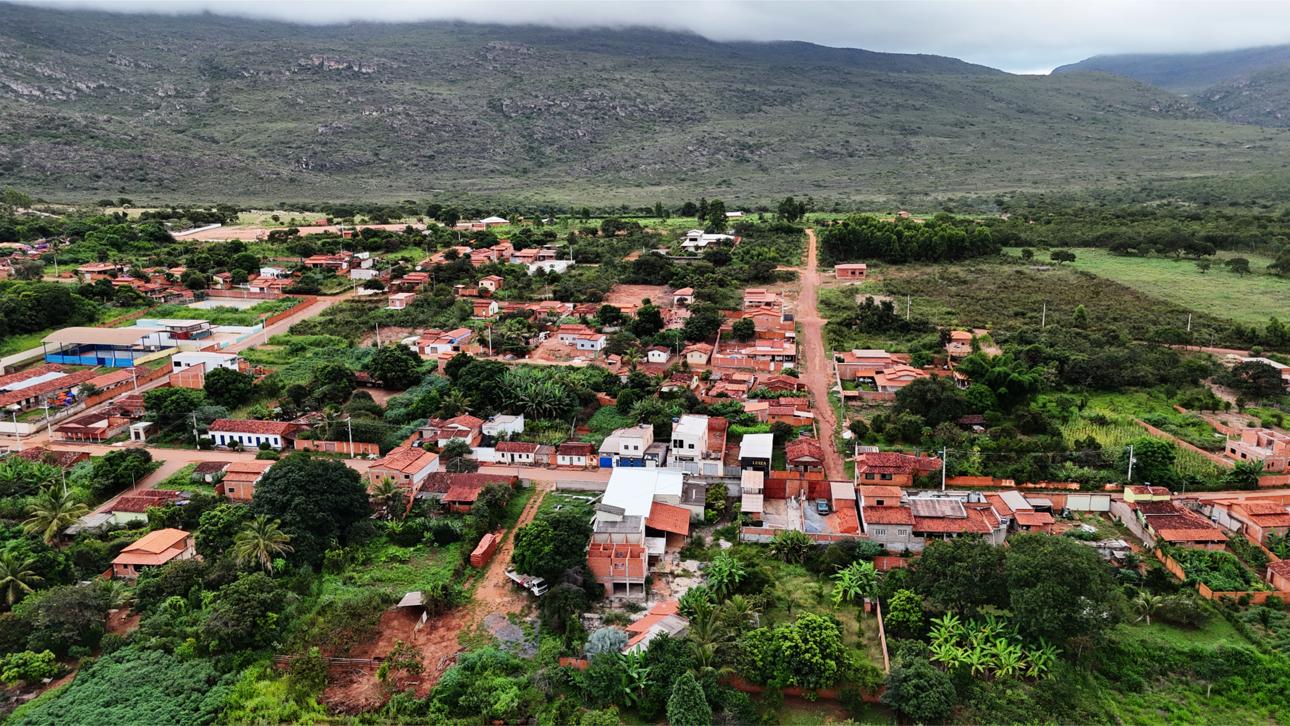 O que Serra Nova precisa é de planejamento inteligente. Capacitação profissional para os moradores, incentivo ao turismo de base comunitária, regulamentação responsável das atividades tradicionais e, sobretudo, infraestrutura.