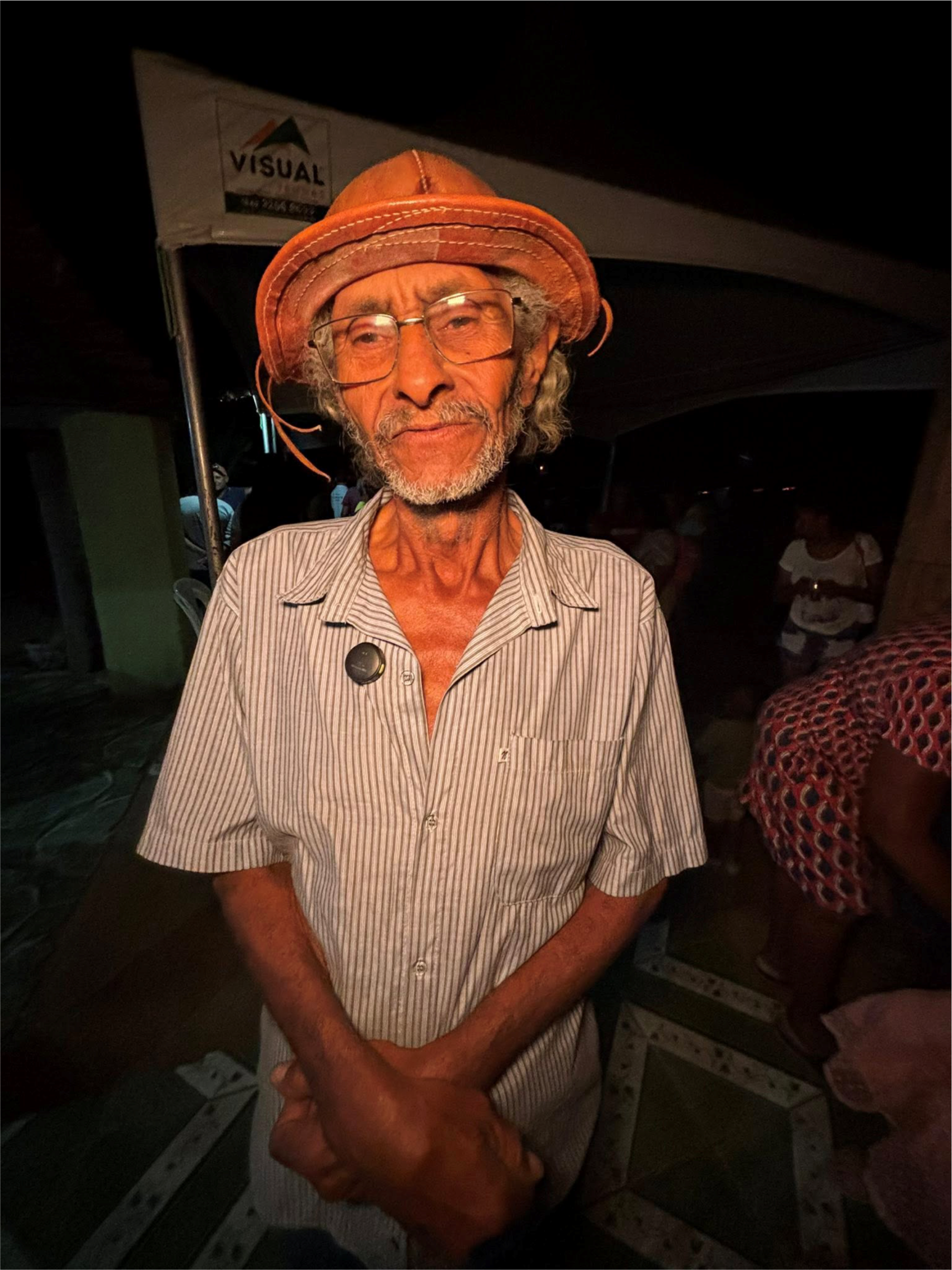 Entre os produtores presentes, o senhor Cosme Joaquim Aureliano, paraibano e morador da região há quase 60 anos, resumiu o drama vivido pelas famílias: “Meu sentimento é muito grande. Não podem tomar nossa terrinha. São quase 60 anos morando aqui”.