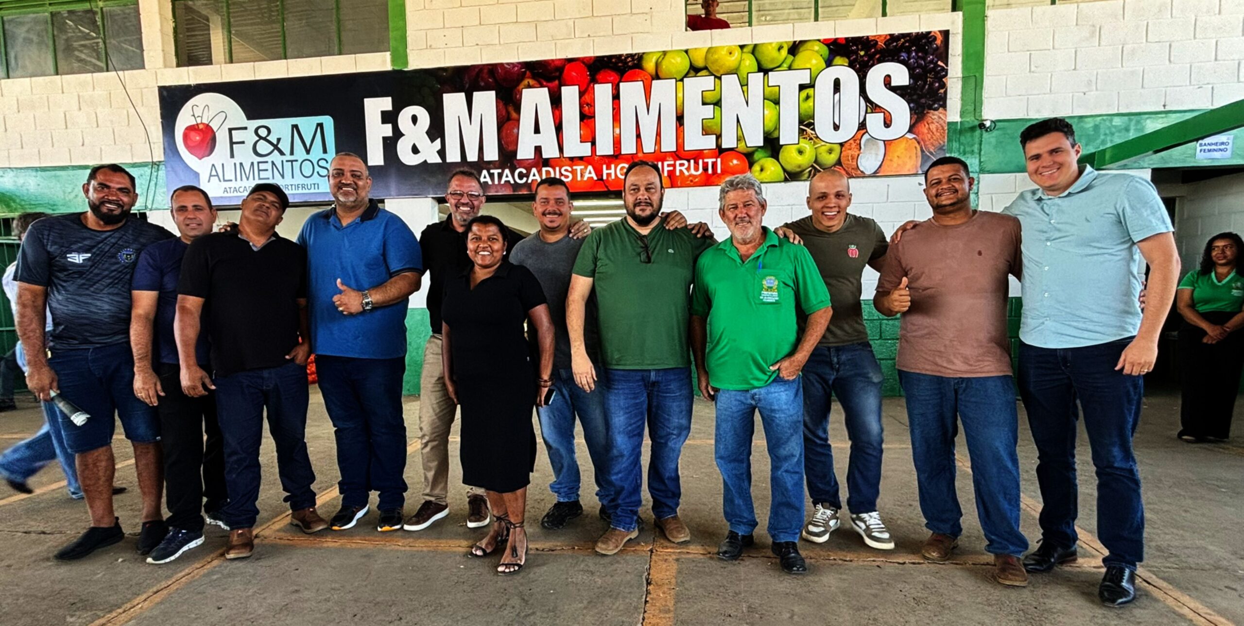 Hoje, abro minha coluna para narrar a trajetória de um homem que soube transformar a humildade em força, a determinação em conquista e a bondade em legado.