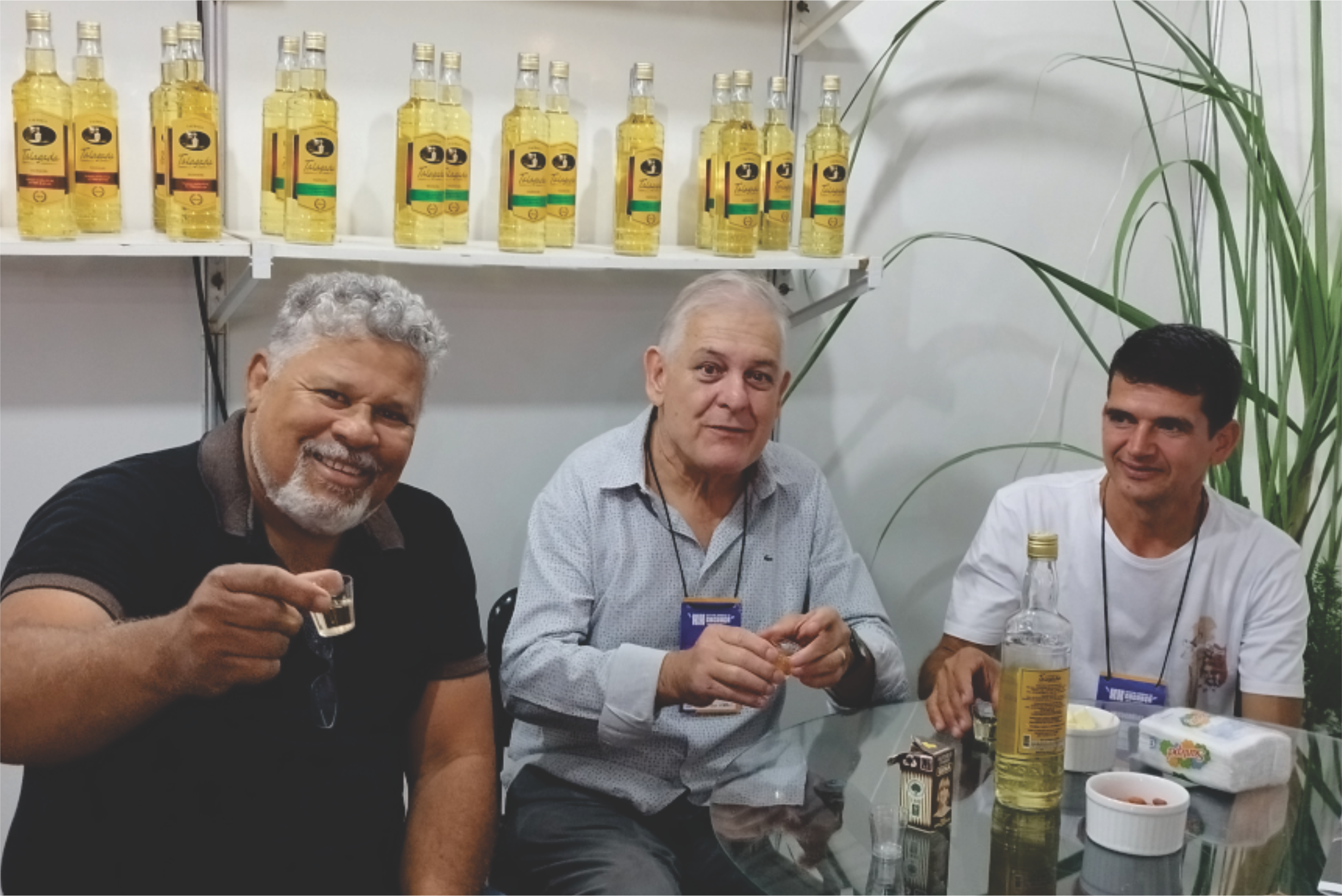 Nas minhas constantes andanças pelo sertão norte-mineiro, tenho aprendido que muitas das maiores riquezas deste território permanecem escondidas aos olhos da maioria das pessoas. Algumas delas estão guardadas nas serras, outras nos rios, nas histórias dos mais velhos e nas tradições transmitidas de geração em geração.